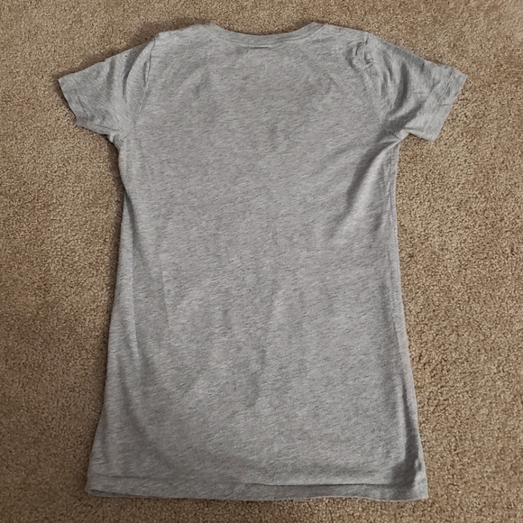 Victoria's secret Pink tee 86 - Picture 2 of 7